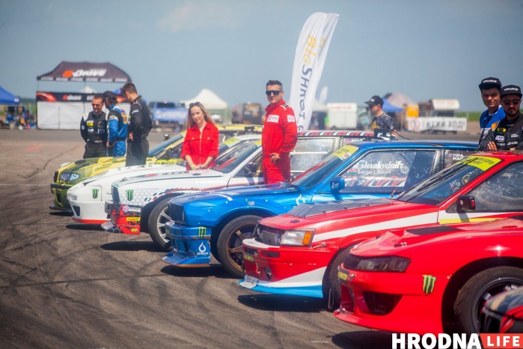 Найлепшыя ў заносах. Пад Гродна прайшоў Чэмпіянат Беларусі па дрыфтынгу