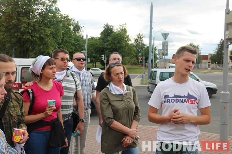 “Новы Свет я ніколі не бачыў”. Да шпацыру з пахамі і смакамі далучыліся невідушчыя ўдзельнікі “Новы Свет я ніколі не бачыў”. Да шпацыру з пахамі і смакамі далучыліся невідушчыя ўдзельнікі