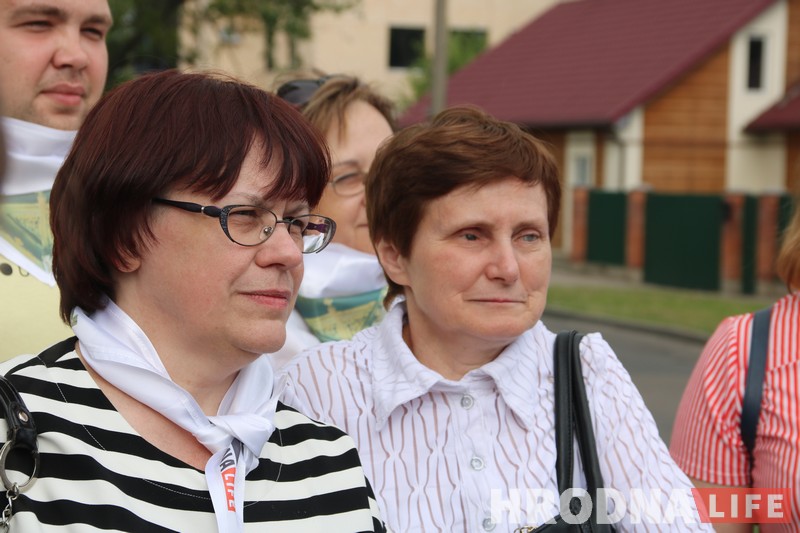 “Новы Свет я ніколі не бачыў”. Да шпацыру з пахамі і смакамі далучыліся невідушчыя ўдзельнікі “Новы Свет я ніколі не бачыў”. Да шпацыру з пахамі і смакамі далучыліся невідушчыя ўдзельнікі