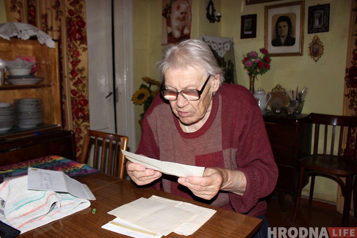 «Толькі прачытала заметку». Як дзяўчына, якой далі 25 гадоў за "палітыку", перадала з лагера ліст у Бернардынскі касцёл