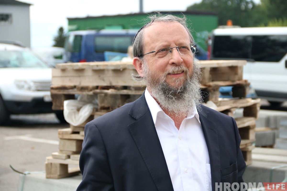 Дзве гадзіны на зямлі продкаў: у Гродна прыязджаў нашчадак Нохума Каплана