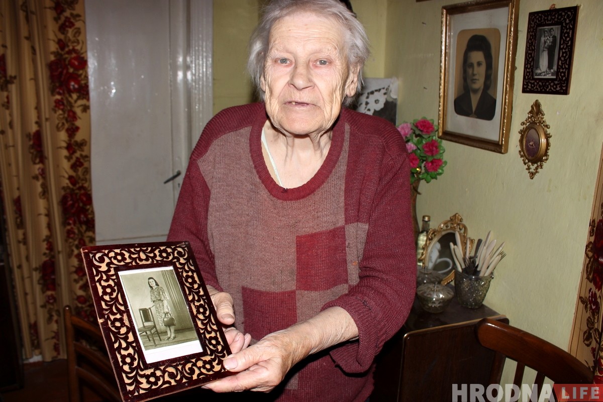 «Толькі прачытала заметку». Як дзяўчына, якой далі 25 гадоў за "палітыку", перадала з лагера ліст у Бернардынскі касцёл