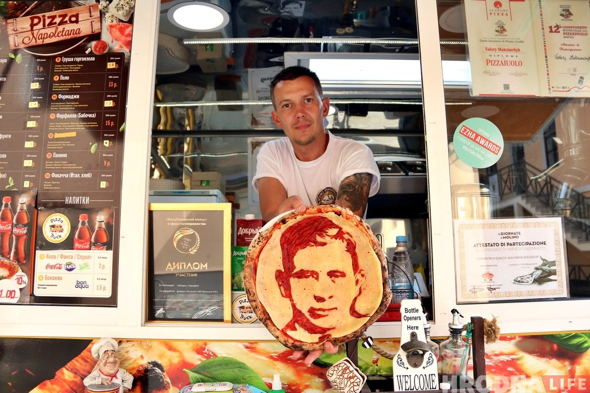 В гродненском Pizzatruck сделали пиццу с портретом гангстера Мейера Ланского