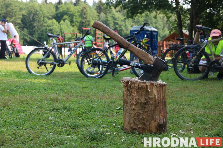 Веломарафон "Суседзі-2019" стартовал на Августовском канале под Гродно