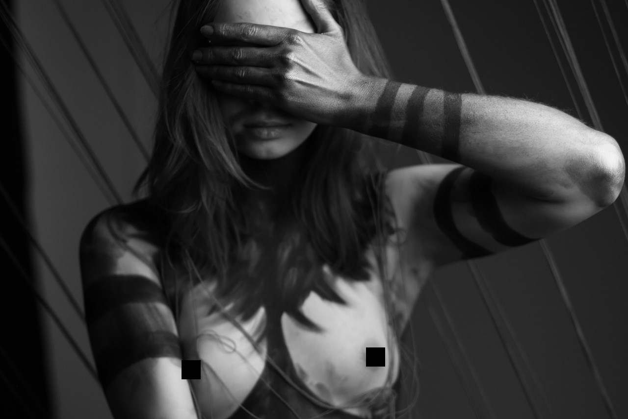 «Неидеальное тело может быть красивым». Зачем гродненка снимается обнаженной