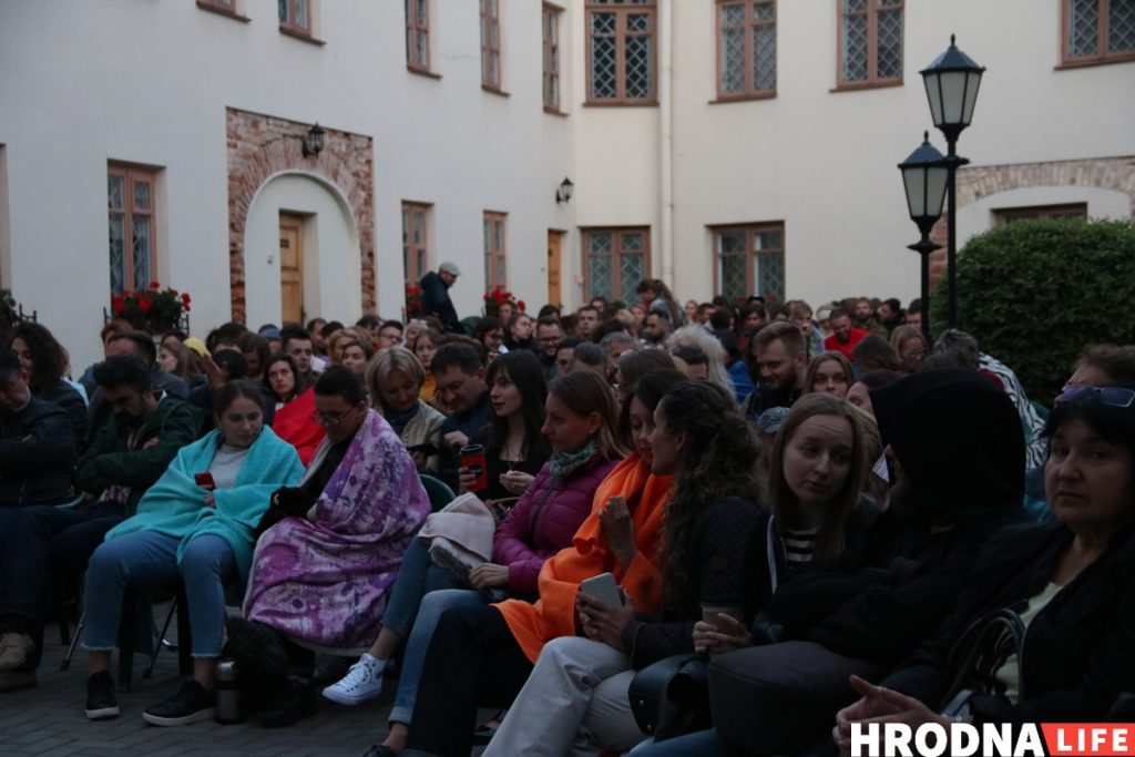 Берите пледы. В Гродно проходит "Кинемо" - фестиваль немого кино под живую музыку