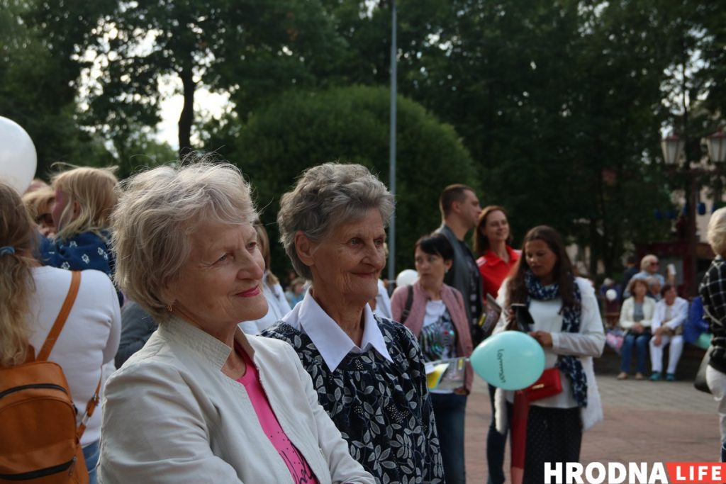 Застрэліць качку на вячэру і станцаваць вальс. У парку Жылібера гралі Штрауса для ўсіх