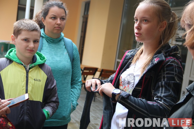 “Заклеіць кола ці адраматнаваць тармазы можа любая дзяўчына” Як прайшоў майстар-клас ад Hrodna.life  па рамонту ровараў