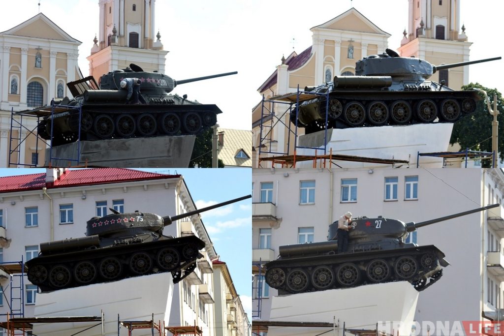 Гісторык перамог камунальнікаў: на танку зноў памянялі надпіс і цяпер ён канчатковы