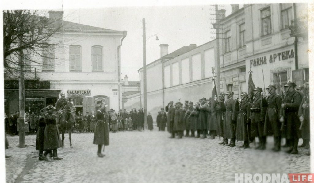 Сышлі ў 1939 на вайну з немцамі і не вярнуліся: вялікая фотагісторыя 76 палка імя Людвіка Нарбута з Гродна