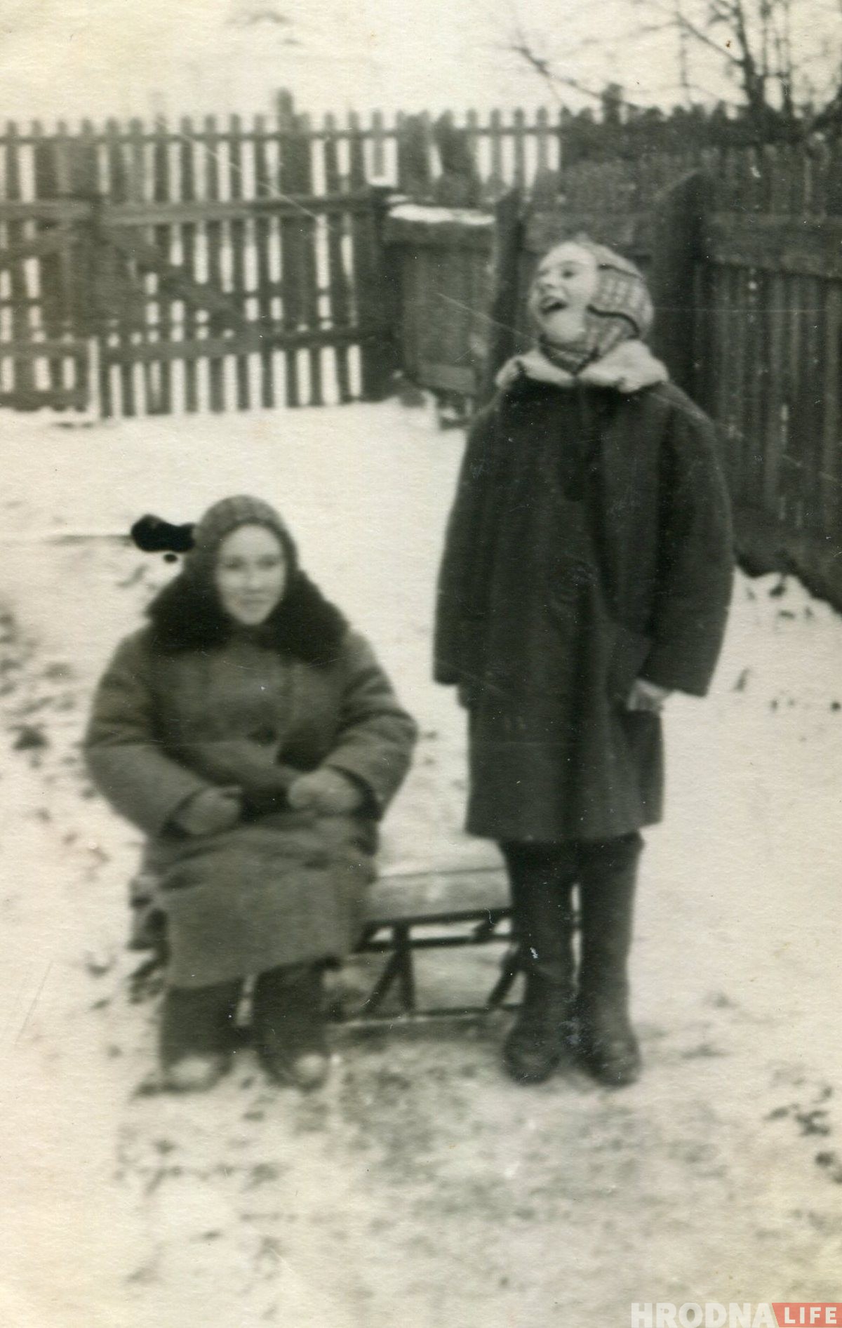 «Гэты дом пабудаваў мой бацька, якога саветы саслалі ў Сібір». Гісторыя сям'і чыгуначніка з вуліцы Славацкага «Гэты дом пабудаваў мой бацька, якога саветы саслалі ў Сібір». Гісторыя сям'і чыгуначніка з вуліцы Славацкага