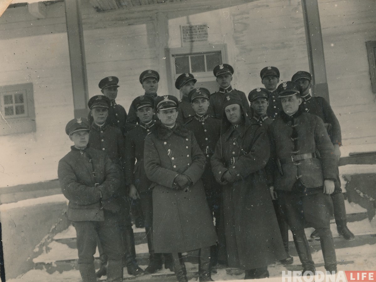 Сышлі ў 1939 на вайну з немцамі і не вярнуліся: вялікая фотагісторыя 76 палка імя Людвіка Нарбута з Гродна