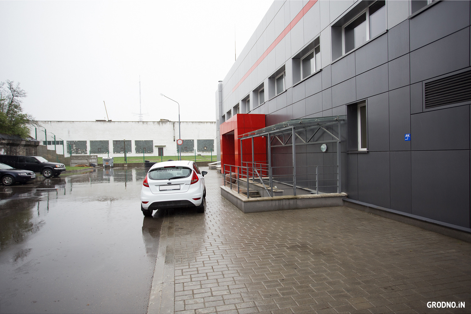 У Гродне адкрыецца бар са зніжкамі для беларускамоўных і самотных