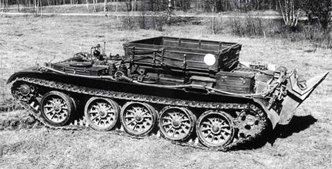 Бронированный тягач на базе танка Т-54