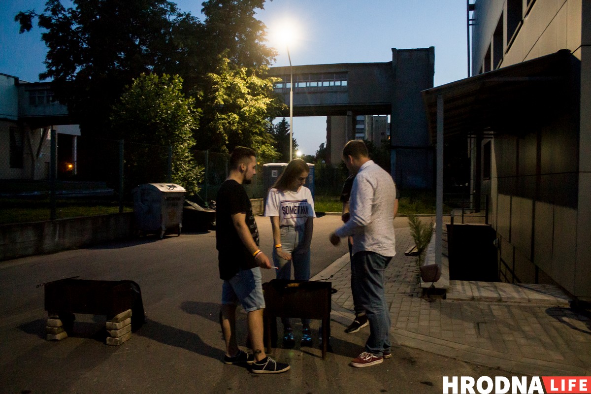 У Гродне адкрыўся бар Crazy Dog: глядзі фота з першай паці У Гродне адкрыўся бар Crazy Dog: глядзі фота з першай паці