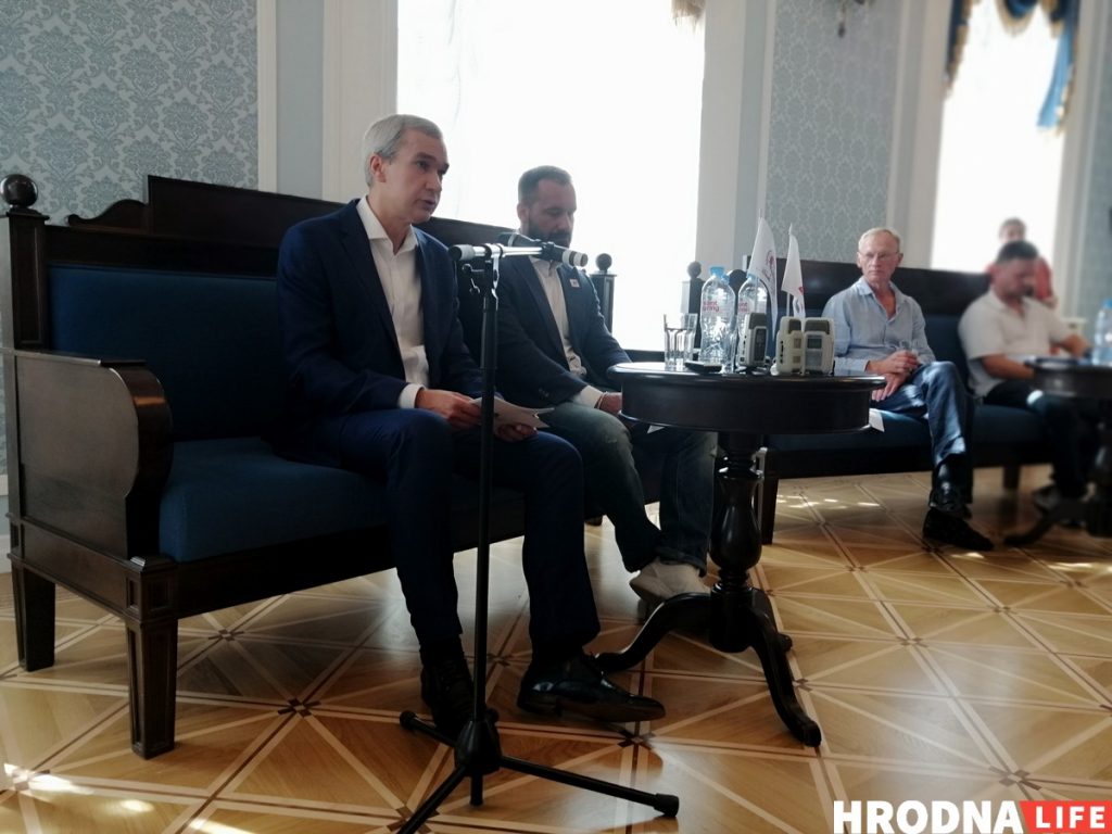 100 лет старейшему театру Беларуси: в Гродно покажут "Ревизора" на трасянке, а в Минске - "Тутэйшых"