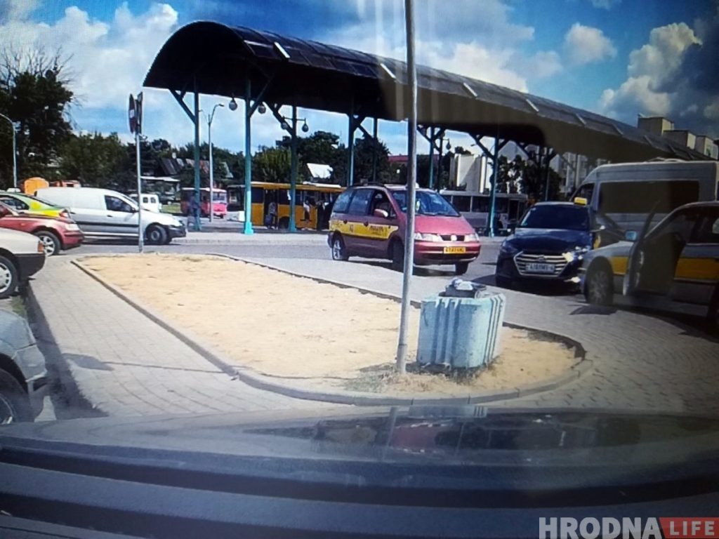 Разборкі таксістаў у Гродне: турыстка з Польшчы стала закладніцай сітуацыі