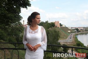 “Нават сабака адзін на ўсіх”. Мастачка з Гродна падрыхтавала выставу пра італьянскую вёску і яе жыхароў