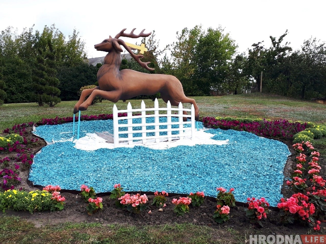 Да Дня горада на Горкага ўсталявалі скульптуру аленя святога Губерта