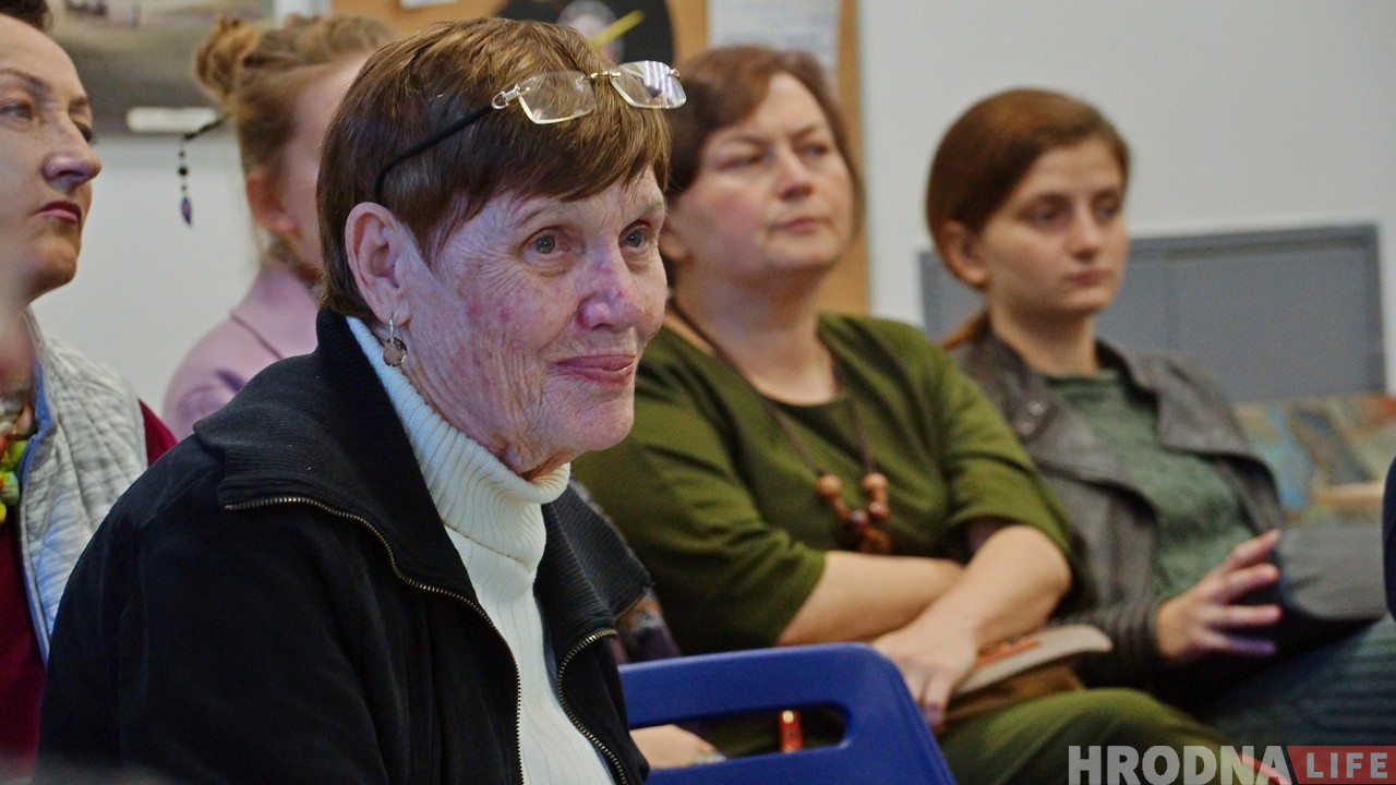 Сустрэча з Рут Маркус у рэдакцыі: «Бацька быў бы рады, калі б ведаў, што я на Кірава расказваю гродзенцам пра сям'ю»