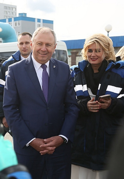 СМИ: в Гродно работает одна из самых сексуальных чиновниц Беларуси