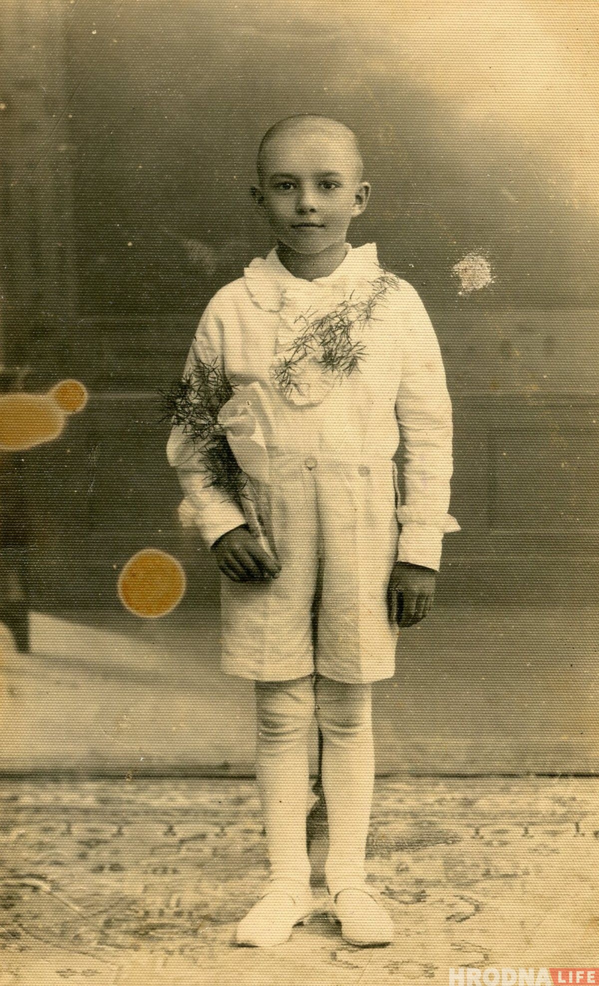 Успаміны сталых гродзенцаў: гісторыя чалавека, які працаваў у гета і дапамагаў яўрэям Успаміны сталых гродзенцаў: гісторыя чалавека, які працаваў у гета і дапамагаў яўрэям