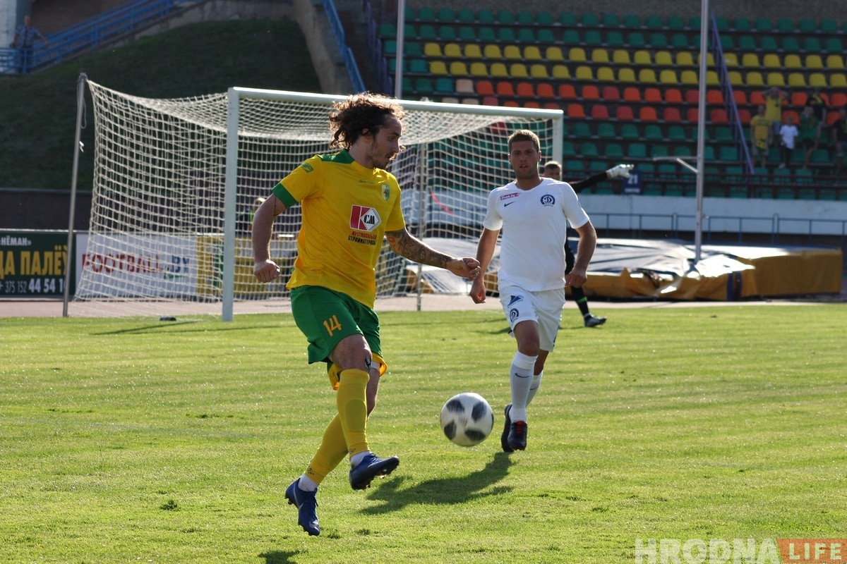 Няўдалая гульня ў Гродне працягваецца: "Нёман" на сваім полі прайграў мінскаму "Дынама"