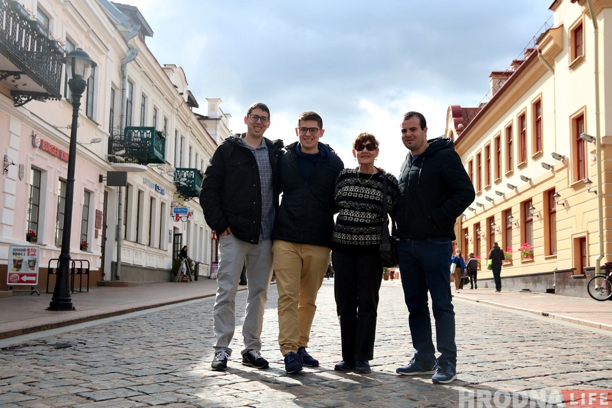 Сустрэча з Рут Маркус у рэдакцыі: «Бацька быў бы рады, калі б ведаў, што я на Кірава расказваю гродзенцам пра сям'ю»