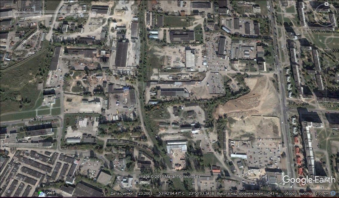 Первые гипермаркеты, реконструкция Советской, новый стадион и борьба с озеленением: как застраивался Гродно