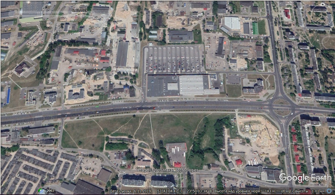 Первые гипермаркеты, реконструкция Советской, новый стадион и борьба с озеленением: как застраивался Гродно