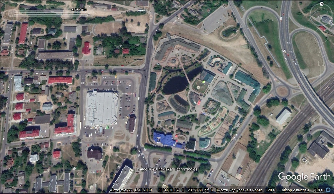 Первые гипермаркеты, реконструкция Советской, новый стадион и борьба с озеленением: как застраивался Гродно