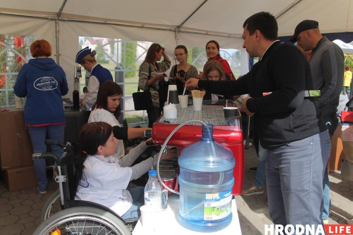 Калізей і Лёсік. Топ-10 фігурак з сыру з Фестывалю сыру ў Гродне Калізей і Лёсік. Топ-10 фігурак з сыру з Фестывалю сыру ў Гродне