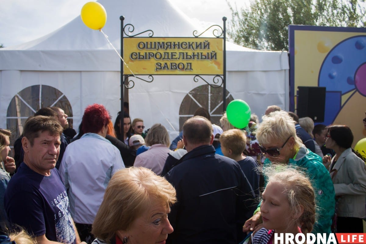 Калізей і Лёсік. Топ-10 фігурак з сыру з Фестывалю сыру ў Гродне Калізей і Лёсік. Топ-10 фігурак з сыру з Фестывалю сыру ў Гродне