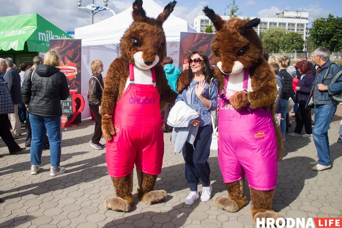 Калізей і Лёсік. Топ-10 фігурак з сыру з Фестывалю сыру ў Гродне Калізей і Лёсік. Топ-10 фігурак з сыру з Фестывалю сыру ў Гродне