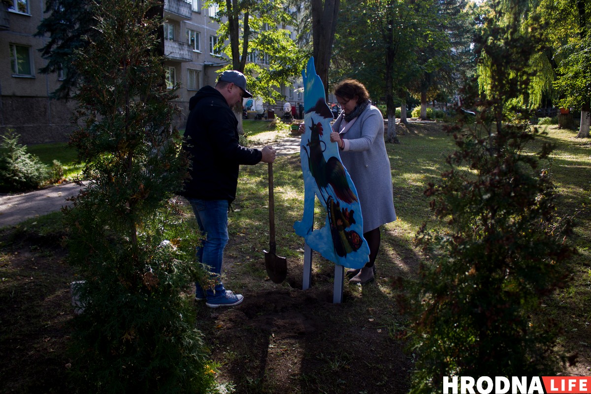 Алень святога Губерта, рысь і зубр. Глядзіце, як змяніўся дворык Гродзенскага дзіцячага хоспіса