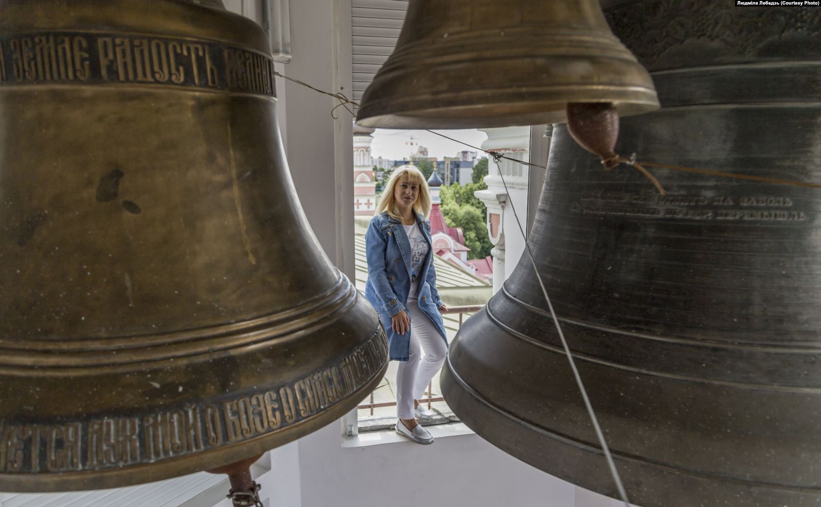 Званарка, ультрамаратонка, мядовая самэлье: у Гродне адкрылася выстава пра жанчын, якія руйнуюць стэрэатыпы