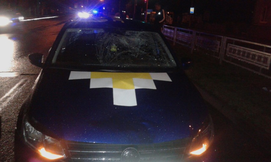 Рано утром в Лиде такси насмерть сбило 81-летнего мужчину. До "зеленого" оставалось четыре секунды