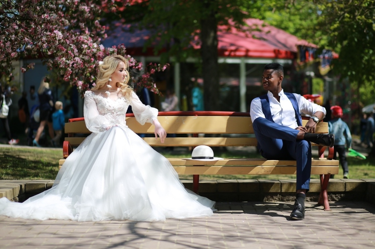 «В Нигерии у меня было все, но я хотел большего». Как Кану стал в Гродно студентом и моделью