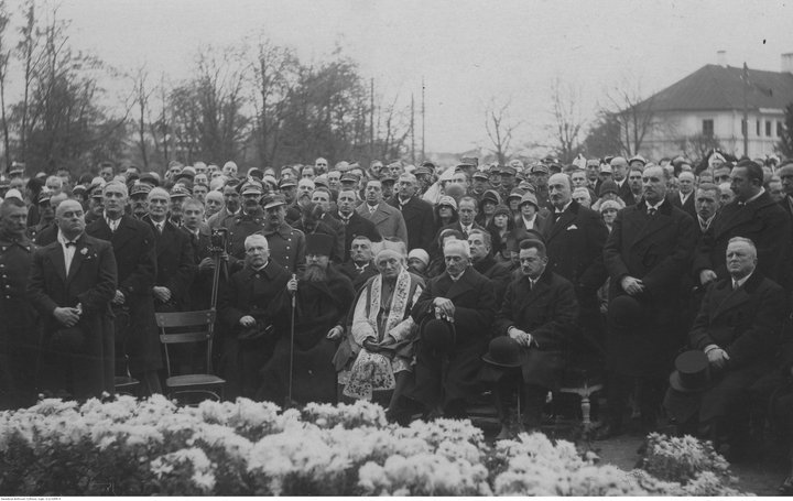 Як 90 гадоў таму ў Гродне адкрывалі помнік Элізе Ажэшцы Як 90 гадоў таму ў Гродне адкрывалі помнік Элізе Ажэшцы