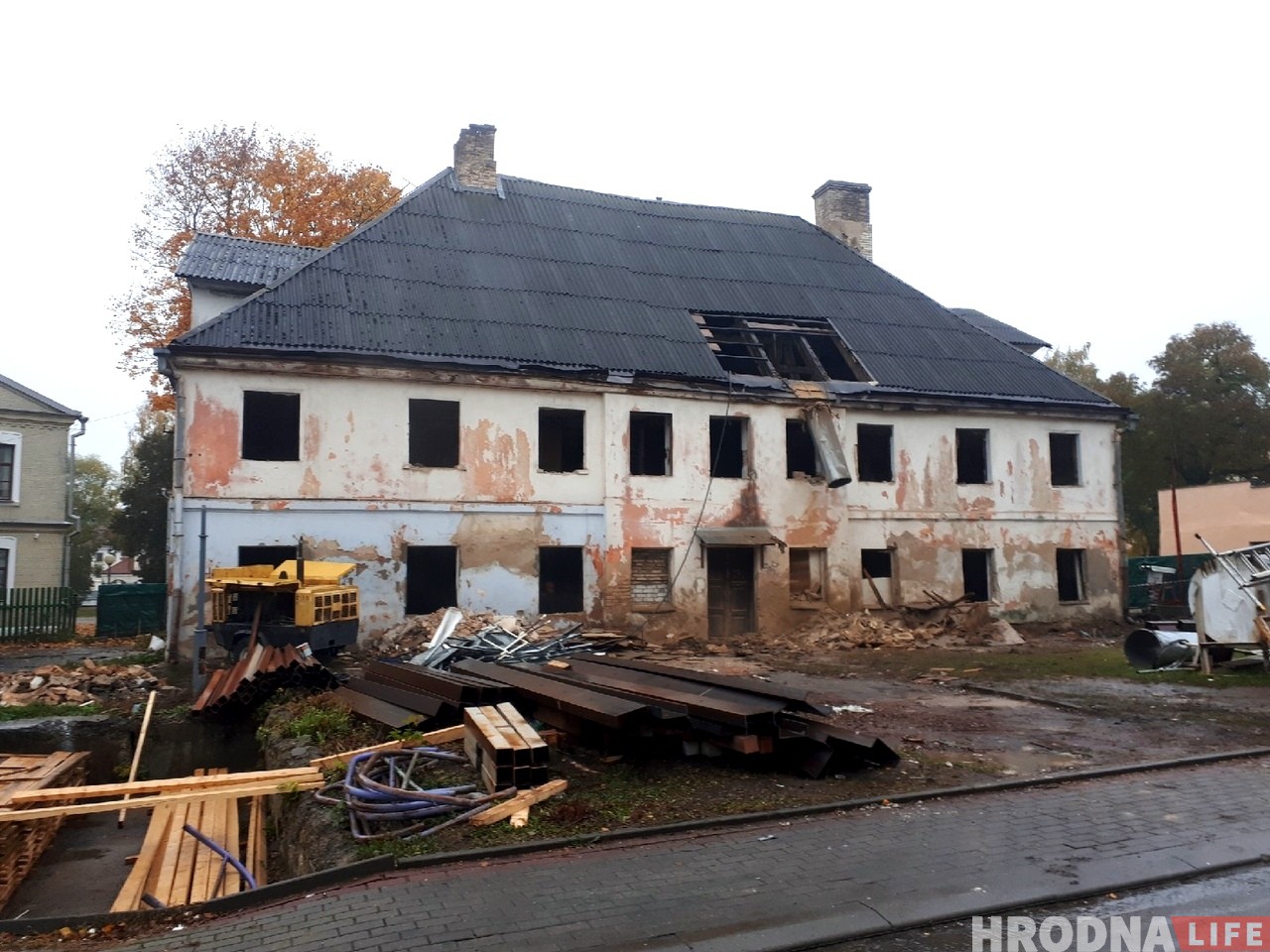 У Гродне выявілі стары склеп каля будынку 18 стагоддзя. Яго не было ў праекце