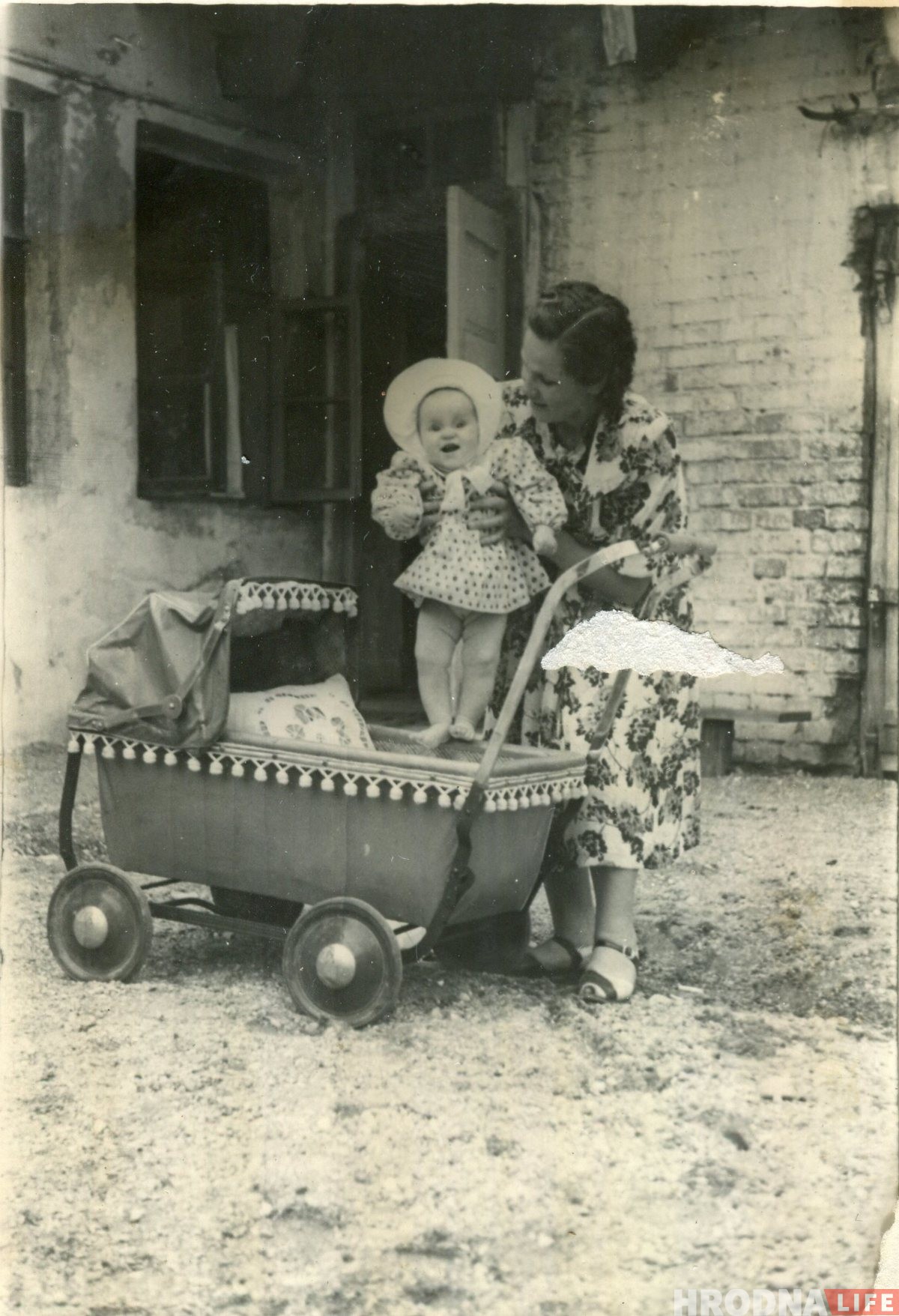 Гродна і гродзенцы: публікуем чарговы фотаархіў гараджан 1930-40-х гадоў Гродна і гродзенцы: публікуем чарговы фотаархіў гараджан 1930-40-х гадоў