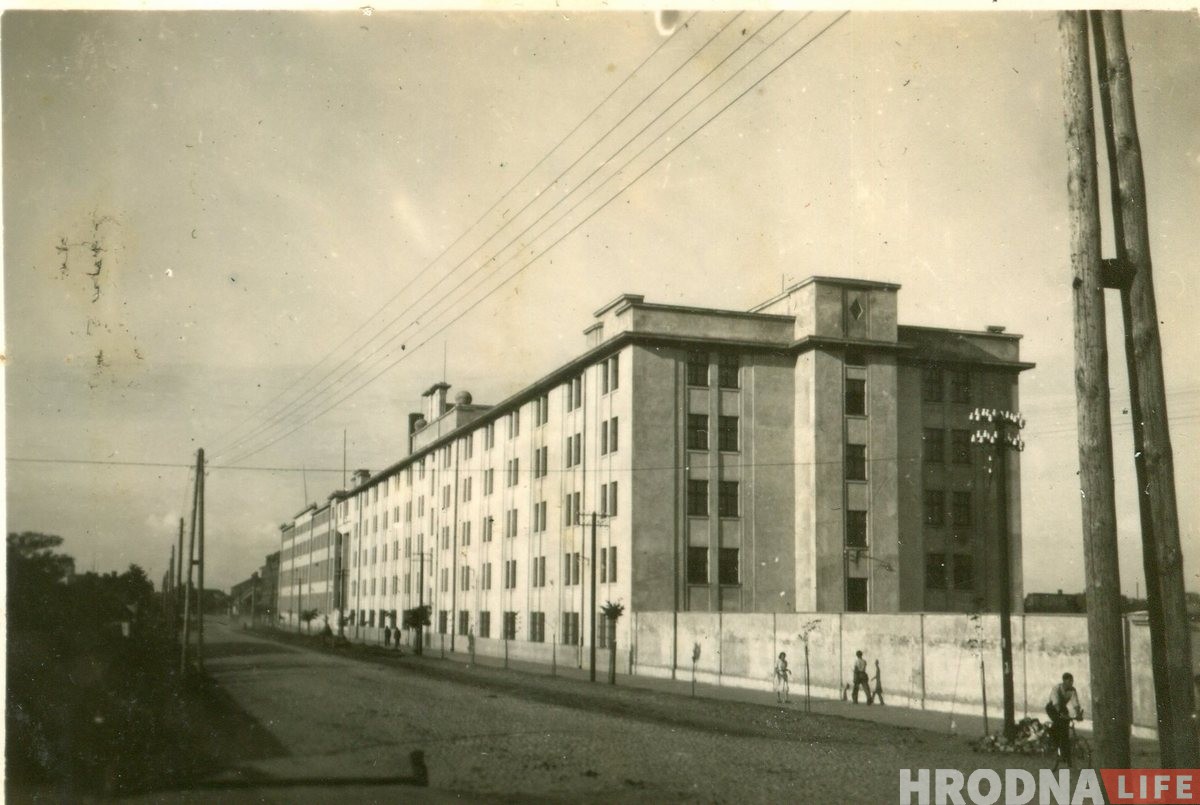 Гродна і гродзенцы: публікуем чарговы фотаархіў гараджан 1930-40-х гадоў Гродна і гродзенцы: публікуем чарговы фотаархіў гараджан 1930-40-х гадоў