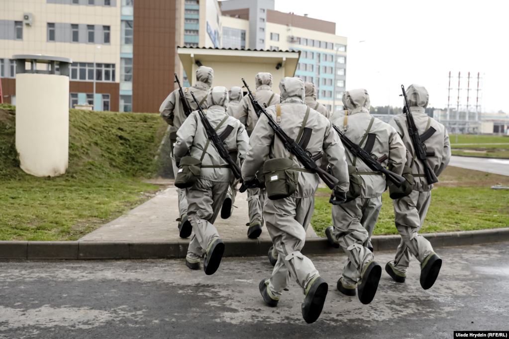 «Пра Чарнобыль таксама казалі, што ўсё будзе добра», — як прайшлі першыя вучэньні на Беларускай АЭС. Фота, відэа