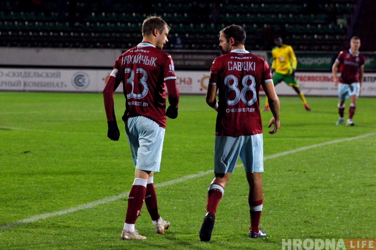 Прыклалі ўсе сілы, але прайгралі: ў "Заходнім дэрбі" зноў мацней "Дынама"