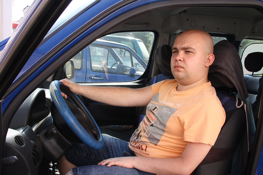 Ці з'явяцца ў гродзенскіх аўташколах аўто для інвалідаў? І чаму адзін аўтамабіль на рэгіёны - гэта мала автошкола, инвалиды, инвалидностью