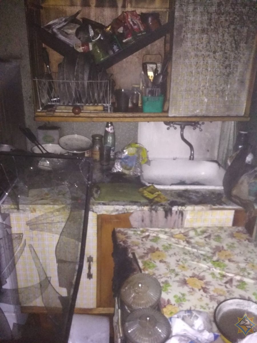 Праз пажар ў Гродне эвакуявалі 16 чалавек Праз пажар ў Гродне эвакуявалі 16 чалавек