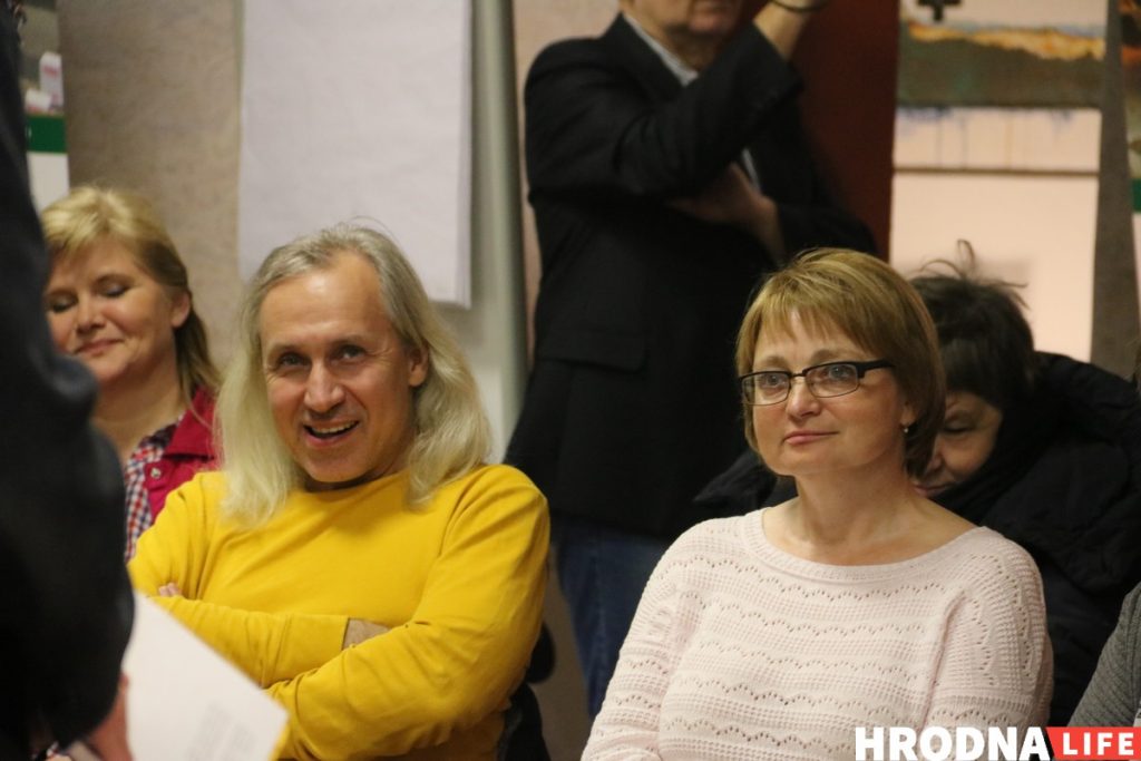 "Это не сборник рецептов". Андрей Хаданович презентовал в Гродно новую книгу "Школа травы"