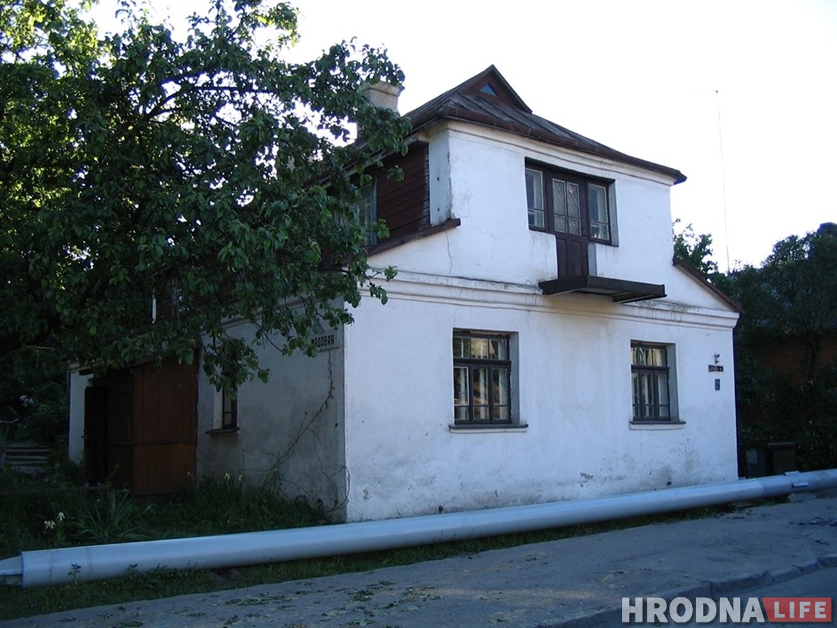 «За хорошую работу». Гродненец показал, что немецкий офицер подарил его прадеду