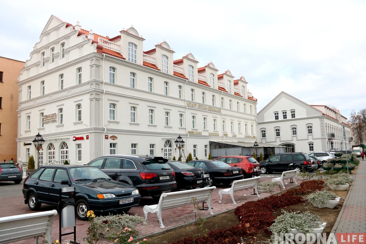 Всего за полгода: Семашко почти достроил новый дом в центре Гродно