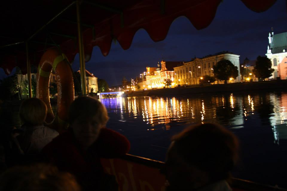 У гасцях, як дома. Пасябруй з красналюдкамі Уроцлава і знайдзі прывідаў у замках Ніжняй Сілезіі У гасцях, як дома. Пасябруй з красналюдкамі Уроцлава і знайдзі прывідаў у замках Ніжняй Сілезіі